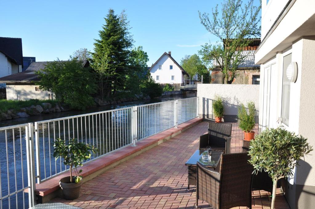 Gaestehaus Am Bach รูสท์ ภายนอก รูปภาพ
