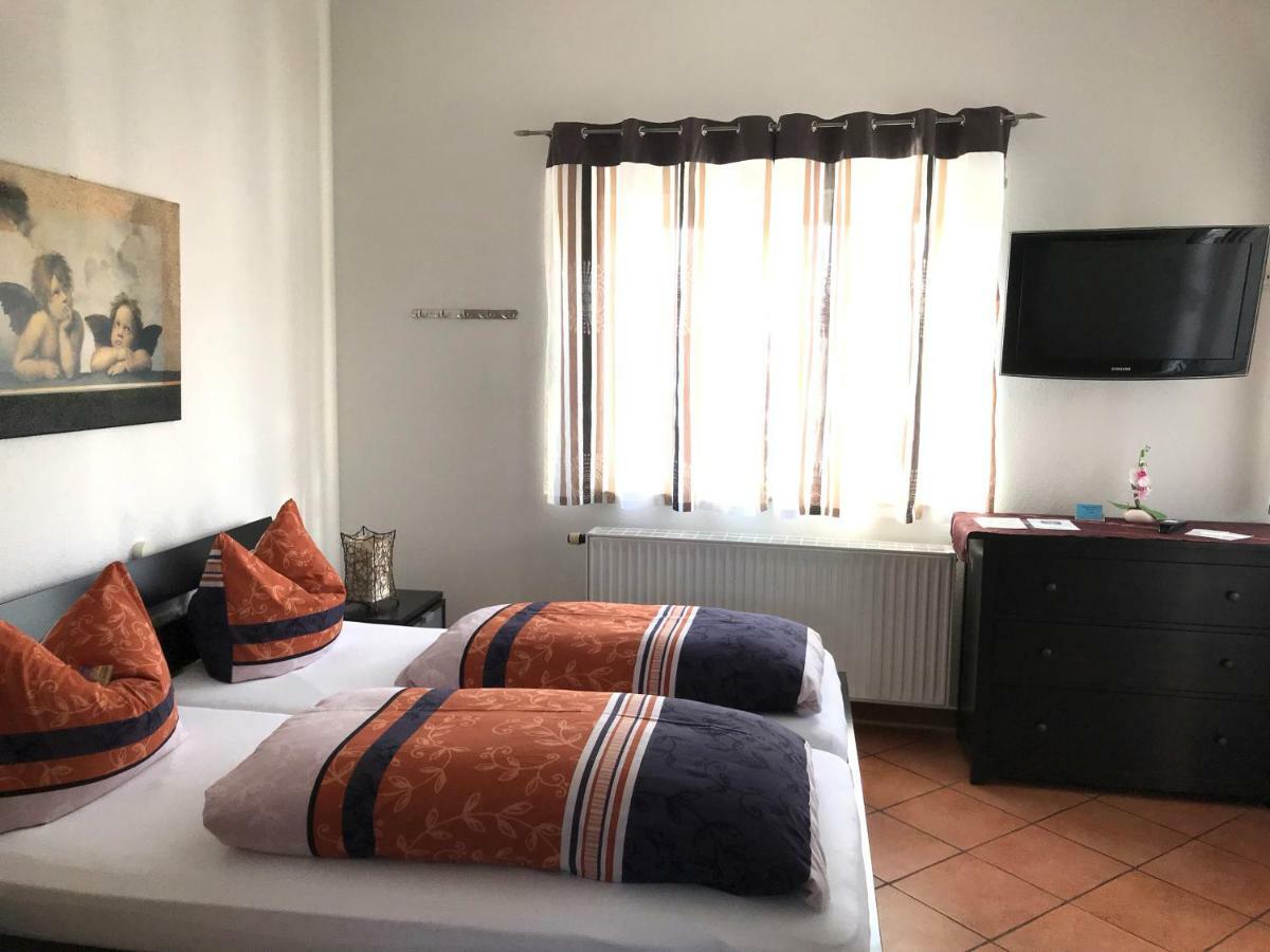 Gaestehaus Am Bach รูสท์ ภายนอก รูปภาพ